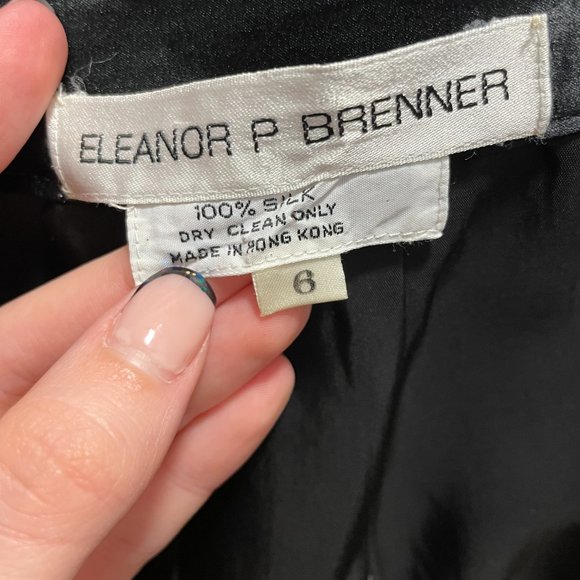 Eleanor Brenner Vintage Silk Skirt, Black (Item# 1021) - Picture 6 of 6